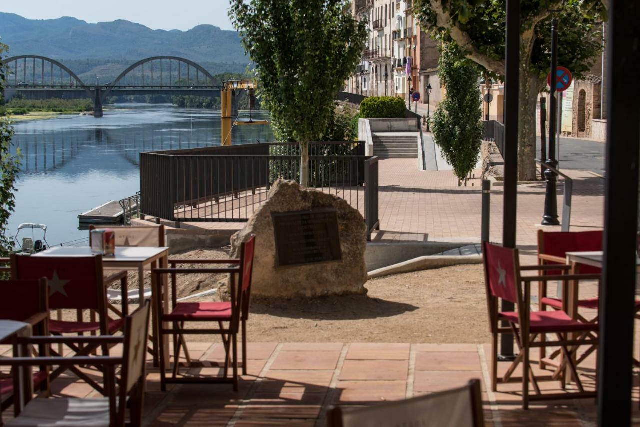 River Ebro Apartments Мора-де-Эбро Экстерьер фото